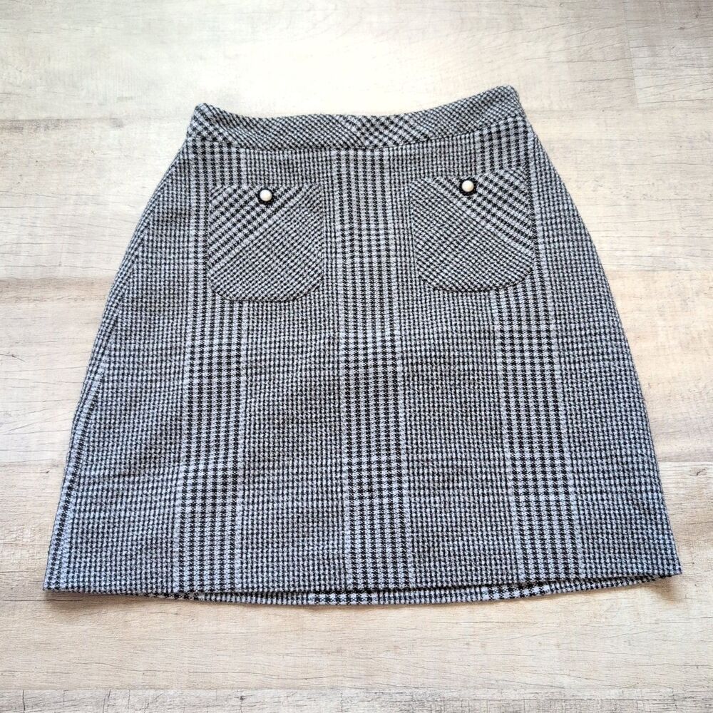 Karl Lagerfeld Black Grey Check Mini Skirt Size 4 EUC